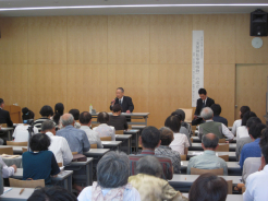 横山直材氏（美保神社宮司）・横山直正氏（美保神社権禰宜）
