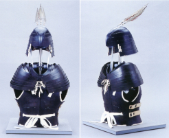 横矧板鋲留冑（鉄製三尾鉄・錣附属）・頸甲・肩甲・短甲の復元品<br>兵庫県姫路市・宮山古墳第3主体部／現代