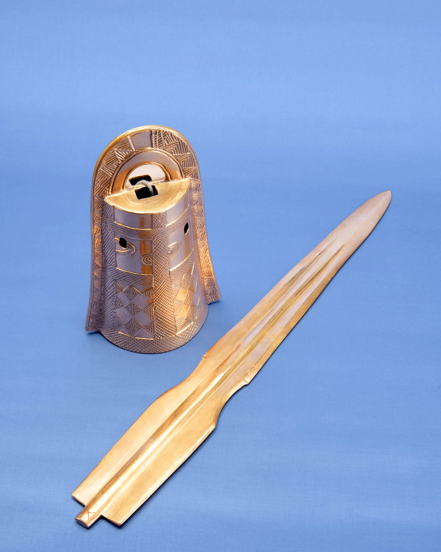 銅剣・銅鐸の復元品