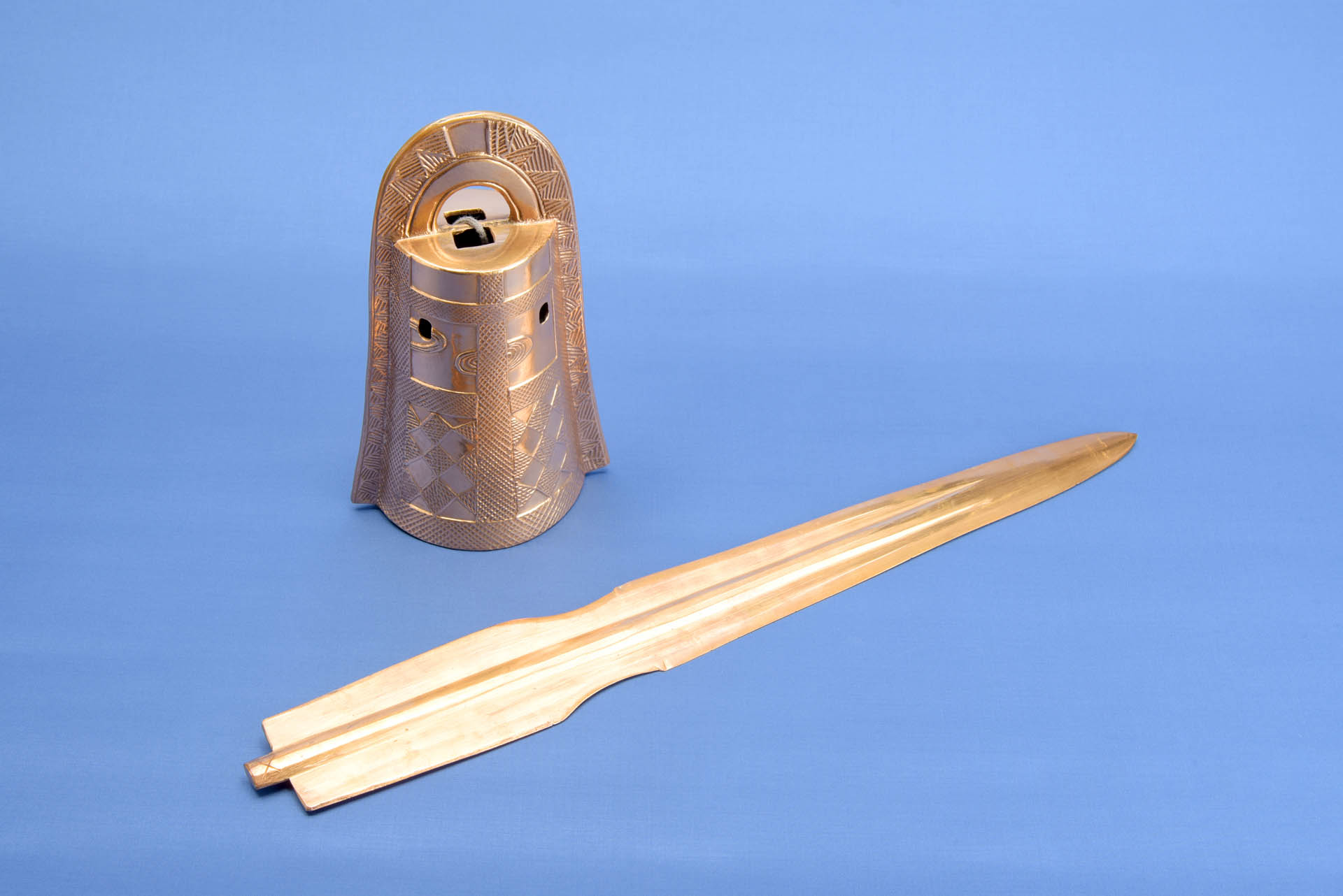 銅剣・銅鐸の復元品